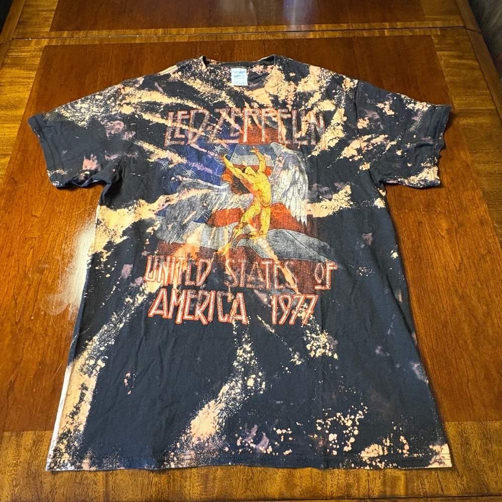 Led Zeppelin United States of America 1977 Bleach Dye Band Tee Large